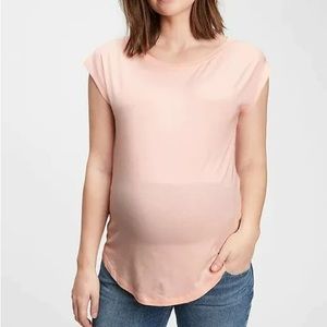 4/25$ Gap women’s maternity dolman style short-sleeve t-shirt- light pink- small